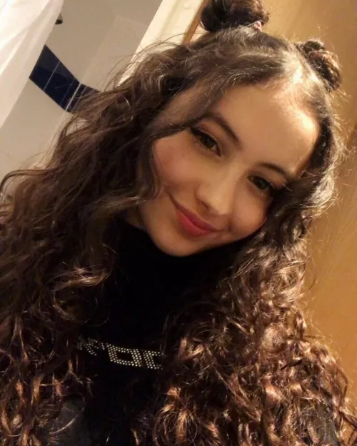 kik: moon_rabbit_bunny by moon_rabbit_bunny