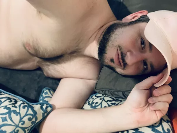 Kinda bored… any game recommendations on iOS? by Scubsnuggles