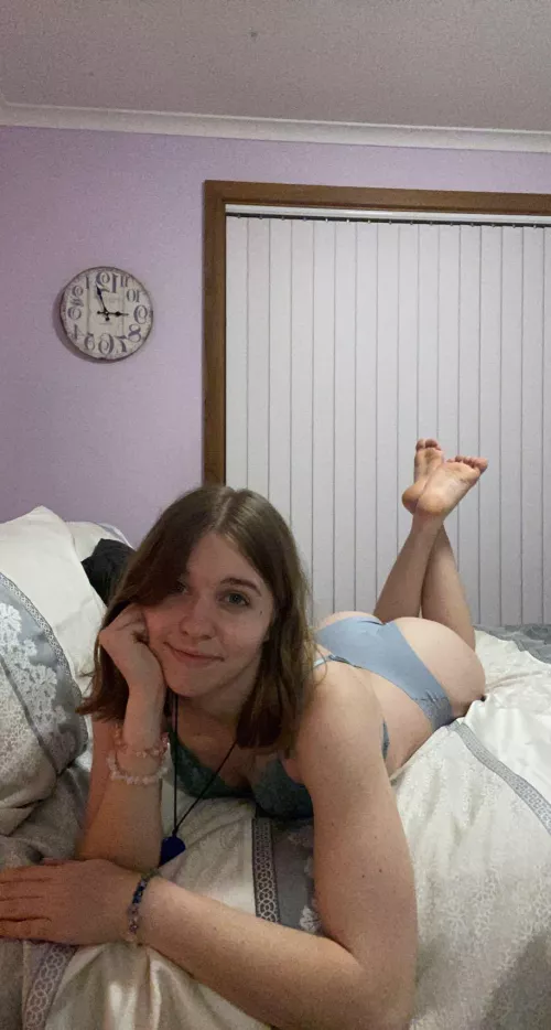 kinda bored, who wants to join me? by PrincessTahlia9