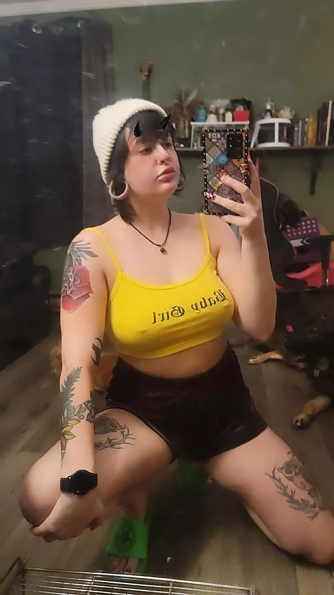 Kinda feel like stripping 🤷‍♀️ posted by Clean_Bank