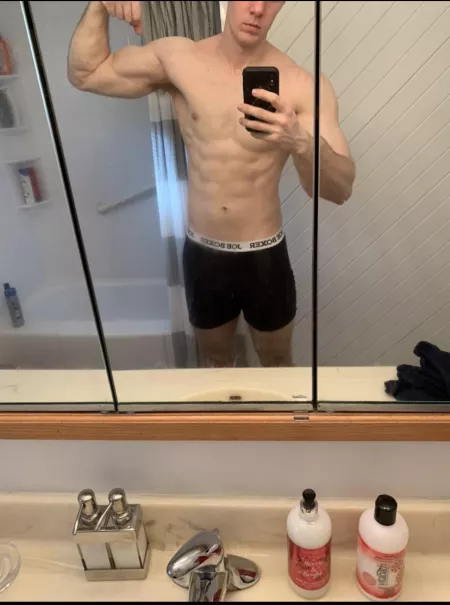 Kinda fit by bigmac153434