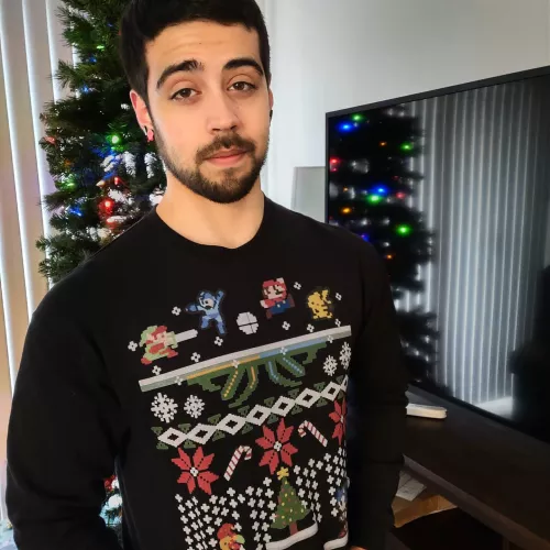 Kinda in love with this sweater. by Player_Michaelous