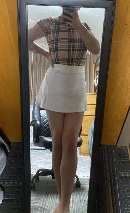 kinda like how I look in a skirt but idk lol by Decent_Dependent_931