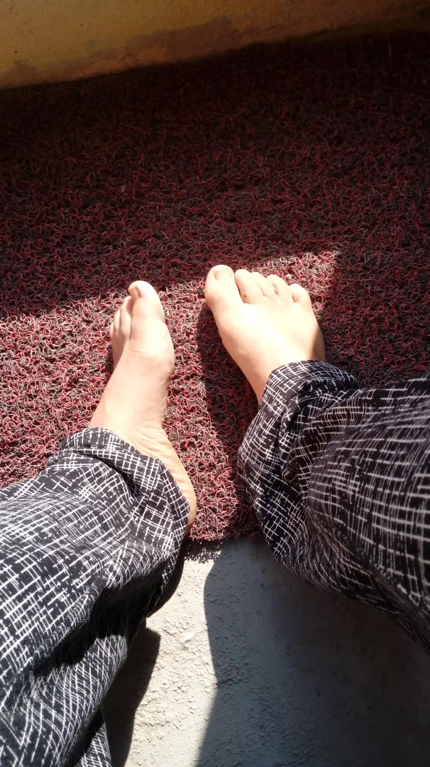 KINKY backpacker wants to have some fun! posted by [deleted]