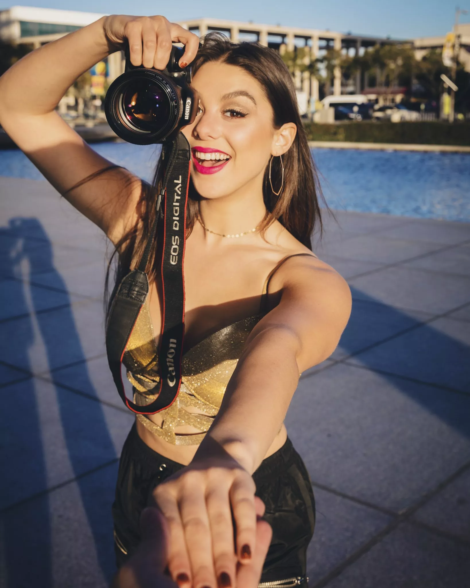 Kira has a set. posted by luv___2___race