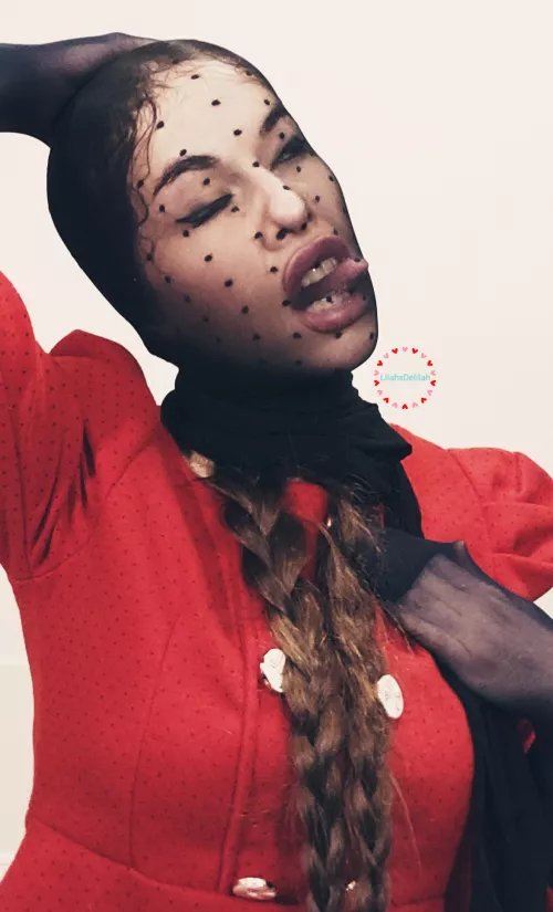 Kiss Every Dot <3 by LilahxDelilah