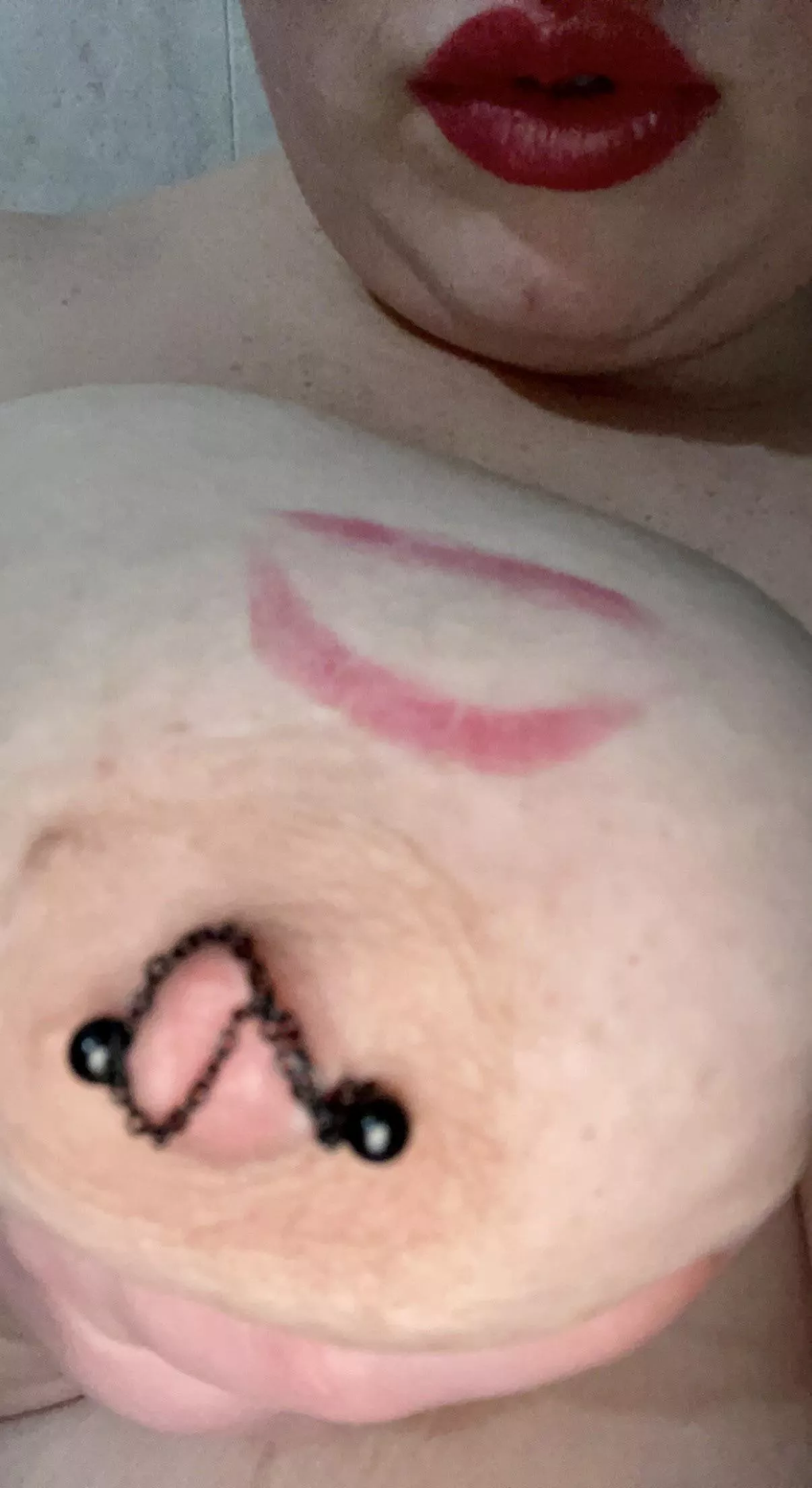 Kiss it 💋 posted by Shitty974