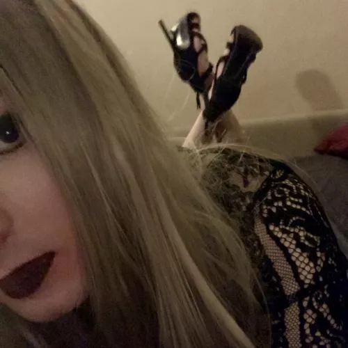 Kiss Me? ♥️ by Nina_FallenAngel