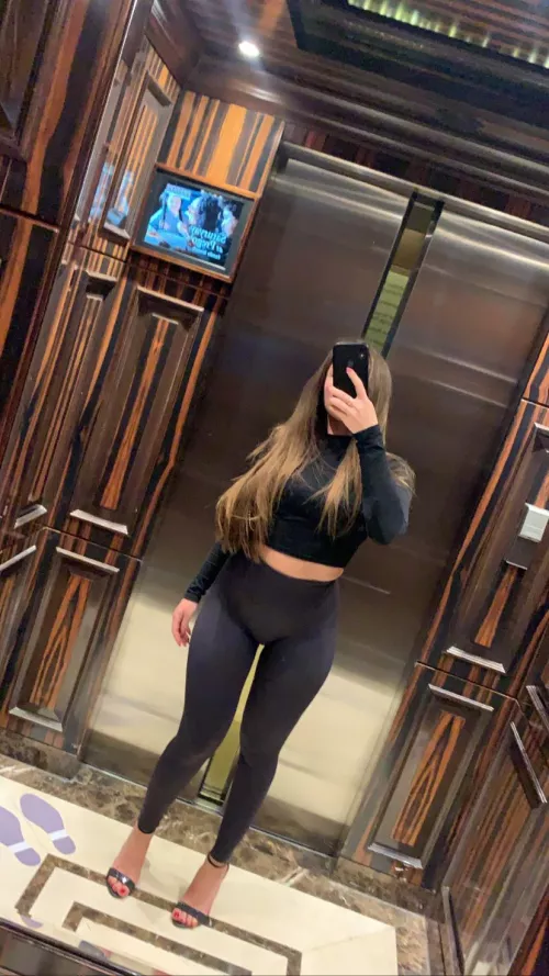 Kiss me by Terrible_Piece_5529