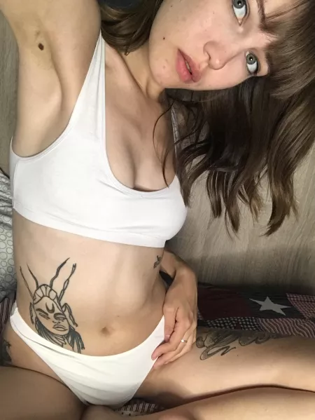 Kiss my mole? by littlecandywet