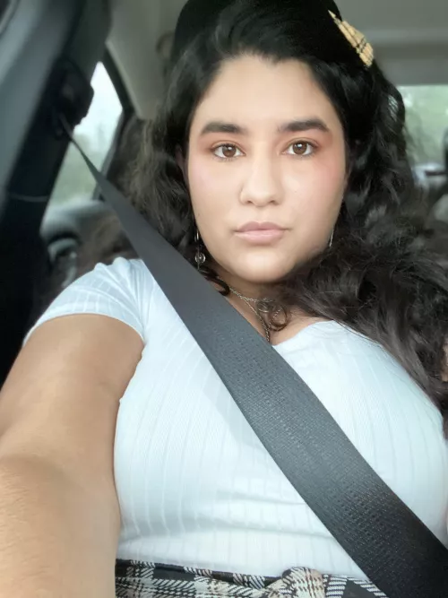 Kiss my neck by la_latina100