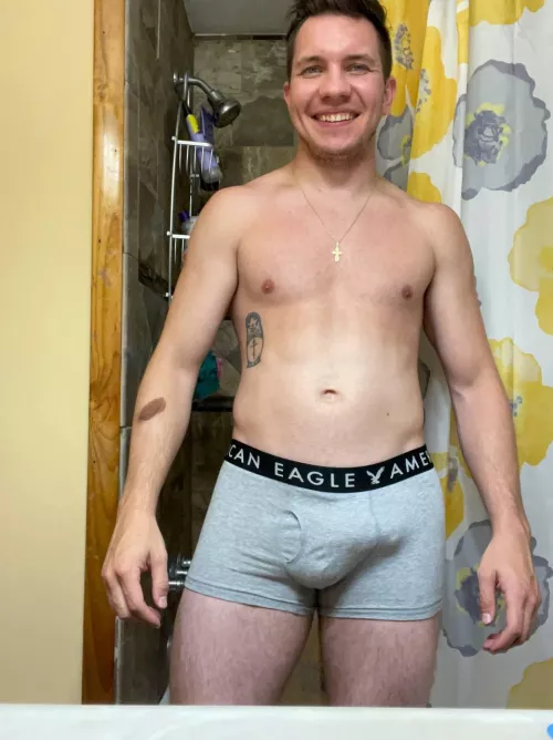 Kiss the bulge by kinkosiris