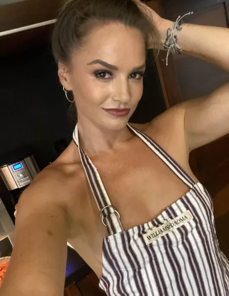 Kiss the Cook by RusticeJodgers