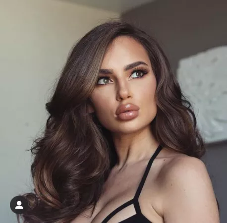 Kissable Lip Fillers by BloodstainedAxe