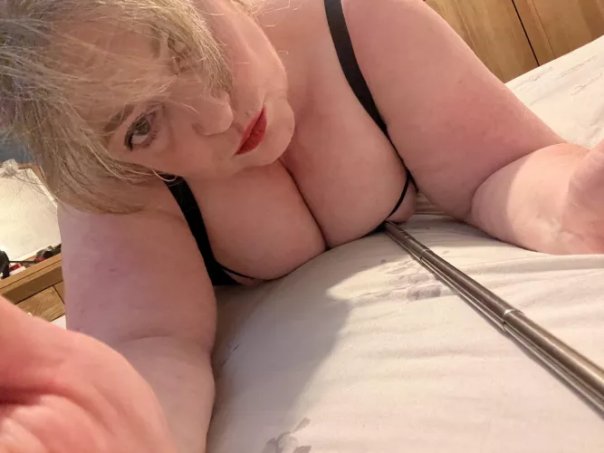 Kisses? by bbwgilfuk