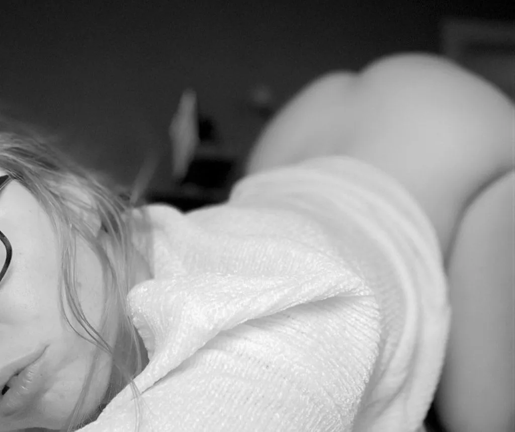 Kisses 😘 posted by bbygrlbambi