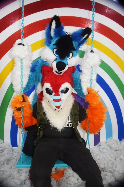 Kit fox and northern sergal are best of friends! Agree or disagree? by spiritofniter