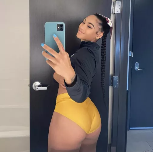 Kiwi by ravishingrickrude_