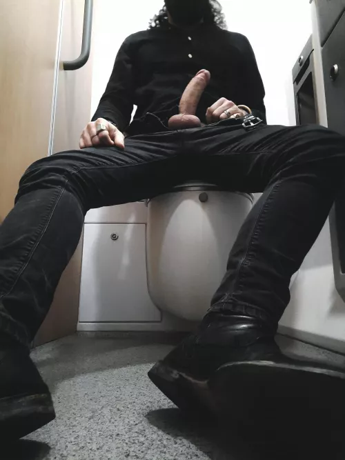 Kneel for me. by Satyriosis23