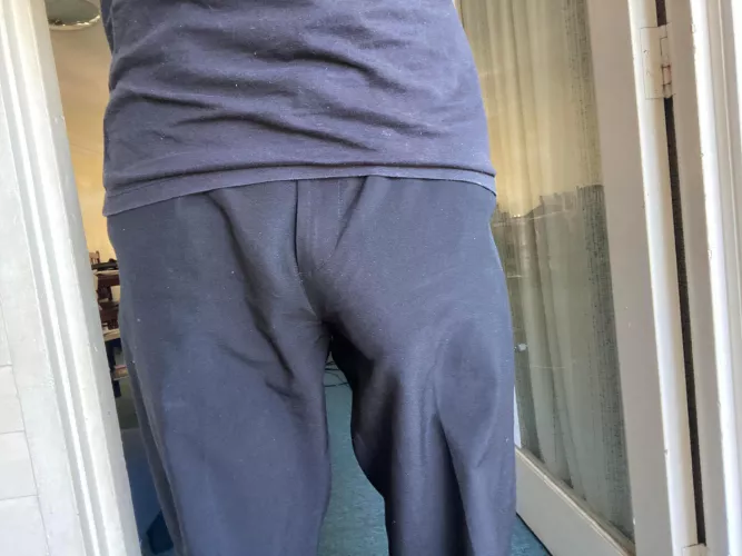 Knock knock by MoonInHisHands