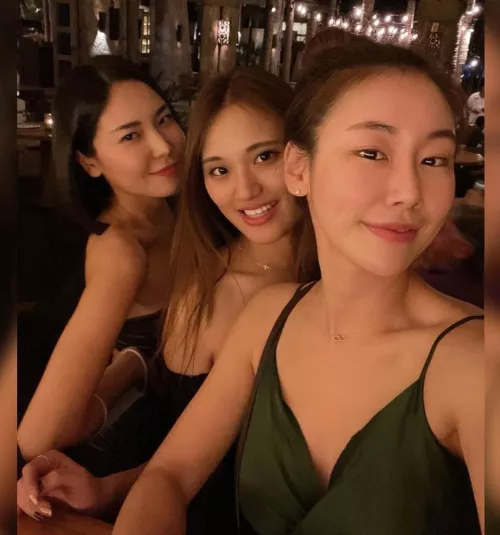 Korean gals by watermouse588