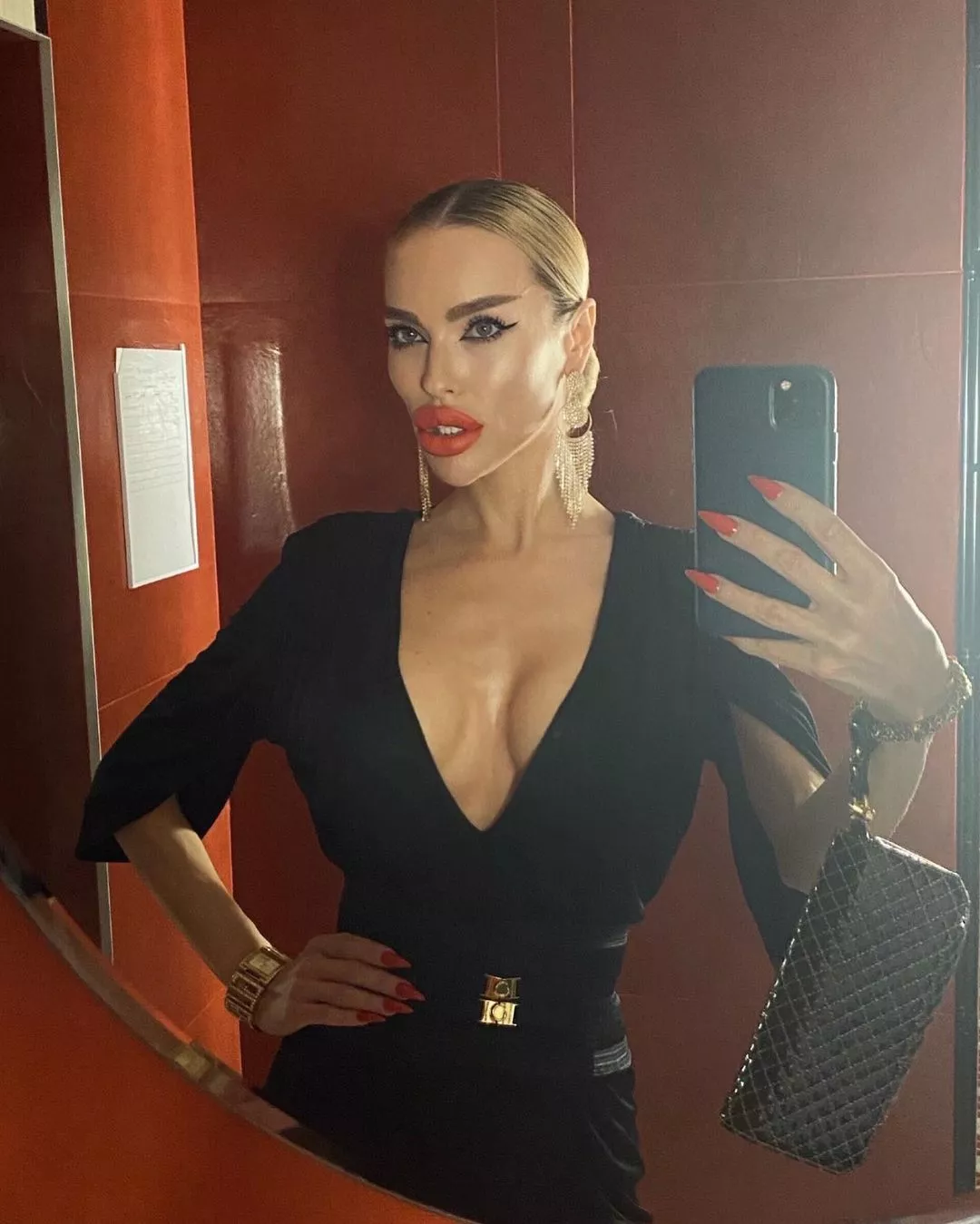 korolevaandrievskay posted by gooningaccount