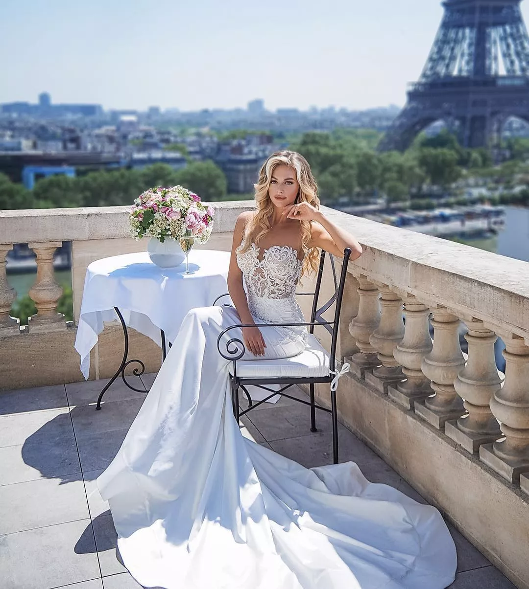 Kristina posted by BOOOOOOOBIES