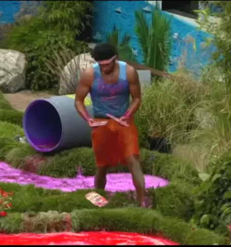 Kyland bulge during otev comp by fijiwaterissupreme