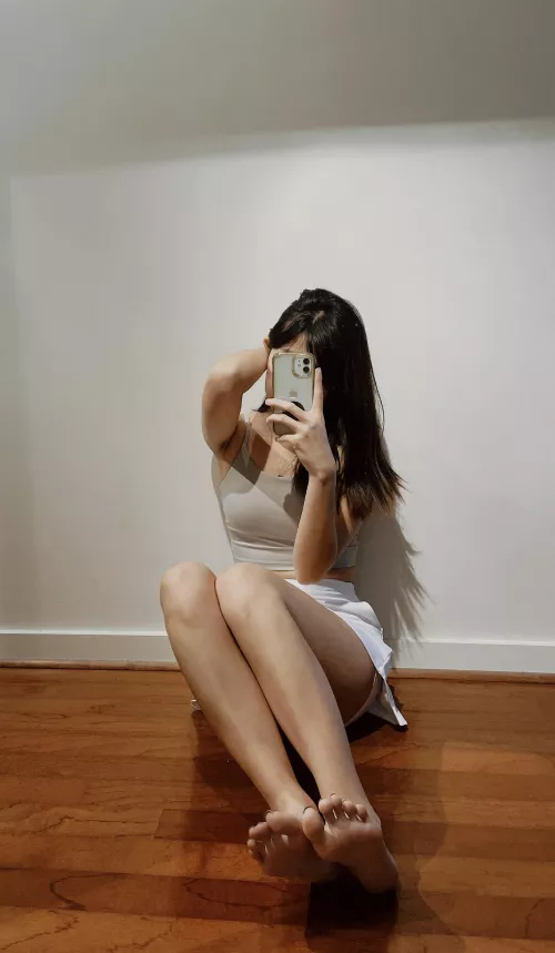 L🥚🥚🥚 by Lilsquirtz