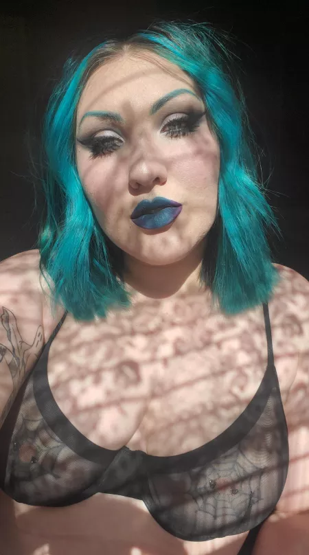 Lacy shadows made me feel some type of way🎀 by SpookyTitties94