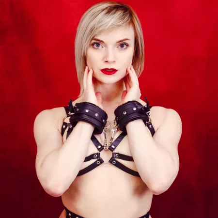 Ladies in leather..cuffs 👹 by Jazzledazzlehd