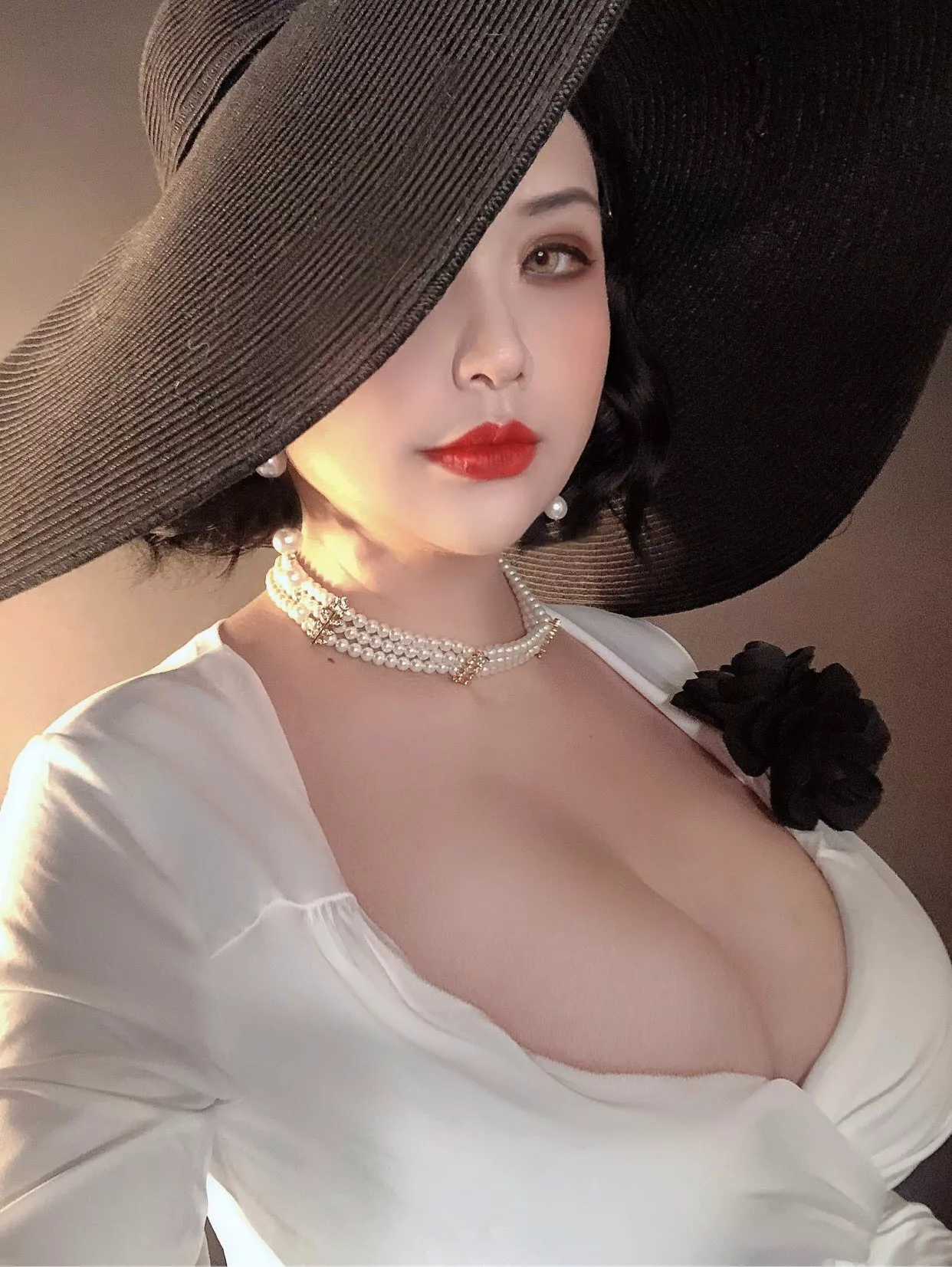 Lady Alcina Dimitrescu by Hana Bunny, Resident Evil posted by NationPresident