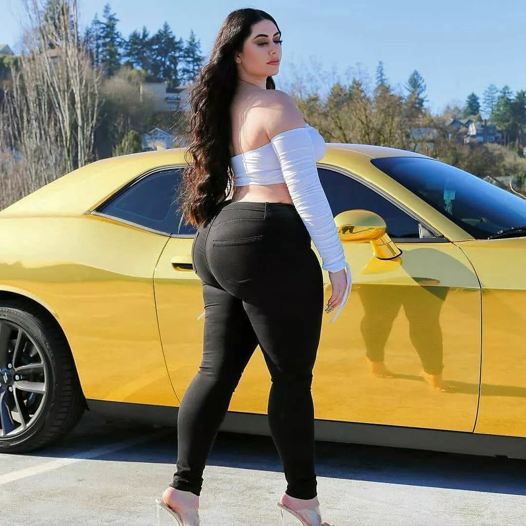 Lamiye posted by uniqueoneguy