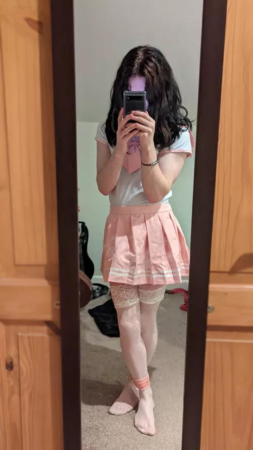 Last post with this outfit did well so here's another x by metal_femboy74