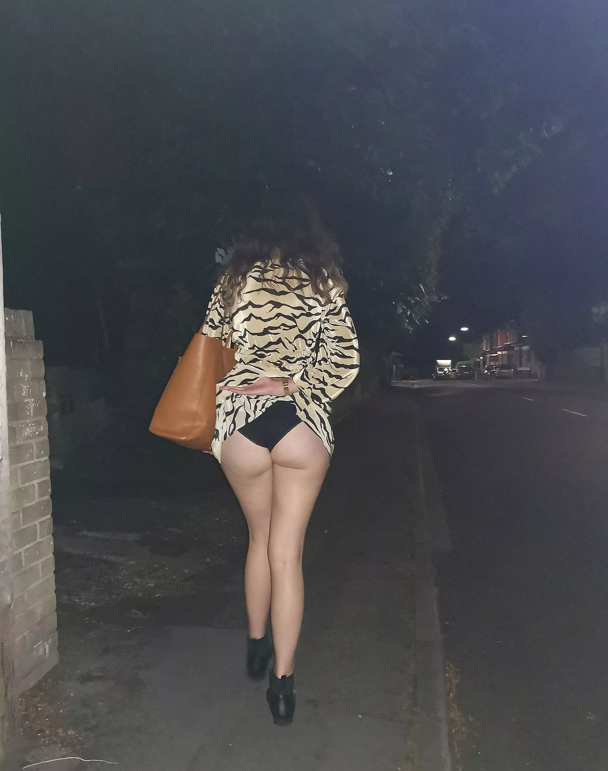Last time I was drunk my bfs friends got a good view 😋 drunk again now [F] by u/cutecoupleUK posted by LersWbap