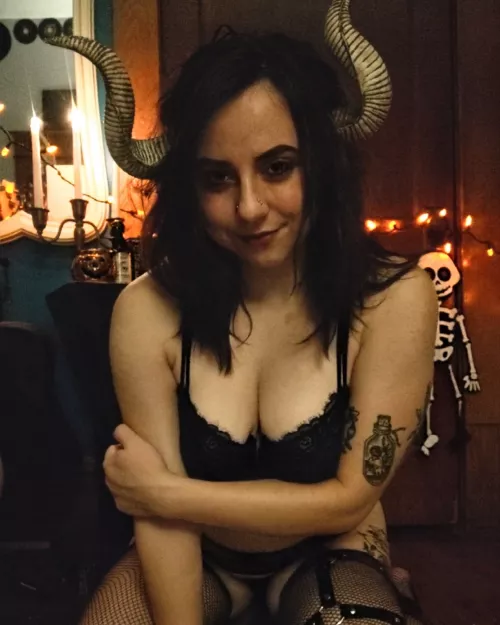 late Halloween post. was going [F]or succubus. by Used_Bruised
