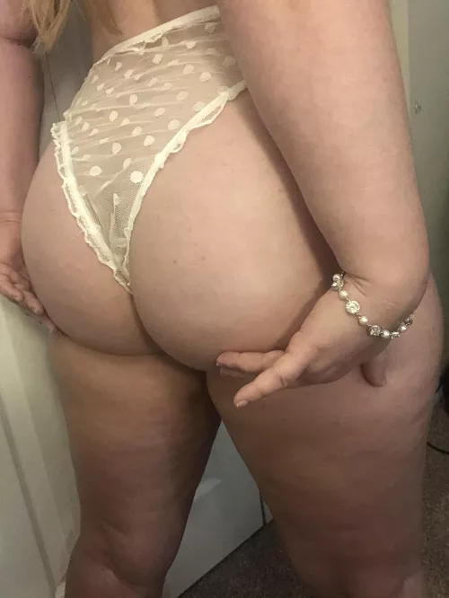 🤍 Late night booty