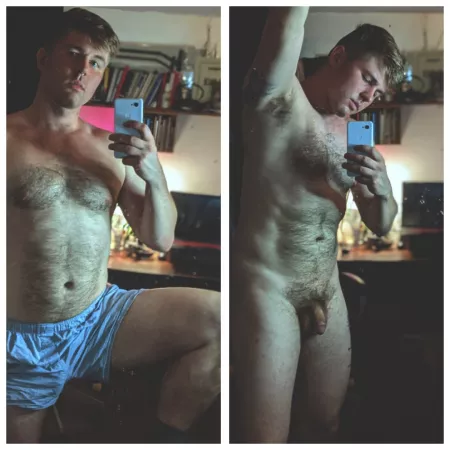 Late night lounging by BruderEnoch