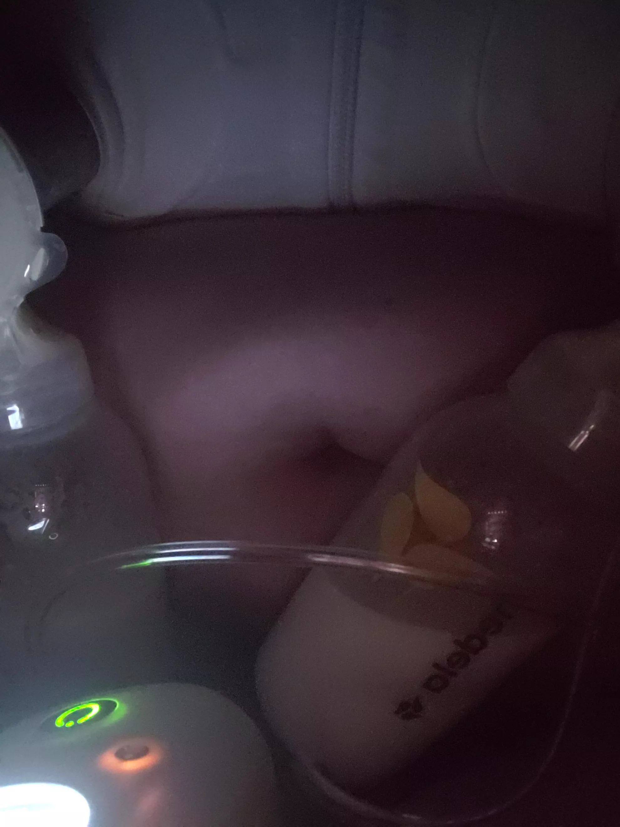 Late Night Pump 🤫 posted by MommaMeia