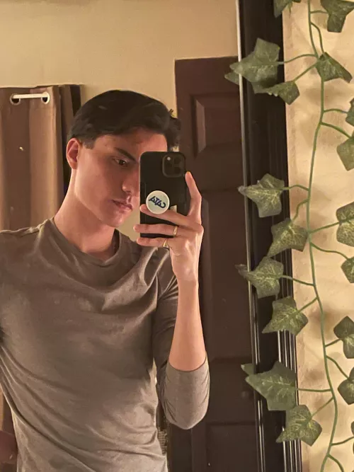 late night selfie brought to you fresh my dorm room by aquickho