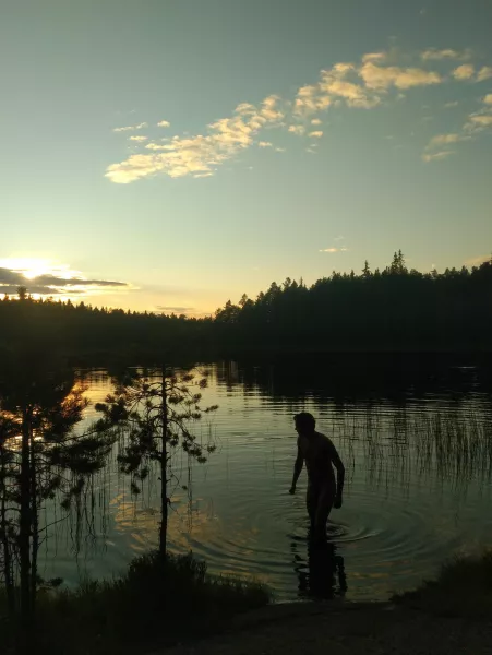 Late night swimming by 821lnk
