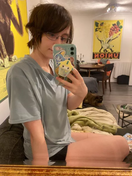 late night/early morning selfie since i’m basically nocturnal now by shysobble