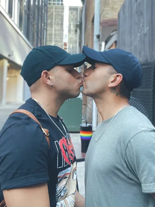 Latin Heat ❤️‍🔥 by gnarlykatt