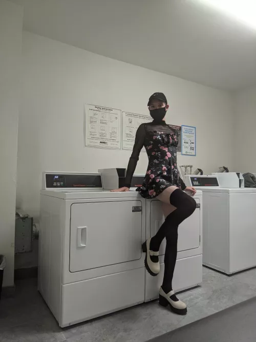 Laundry day by la_femboy