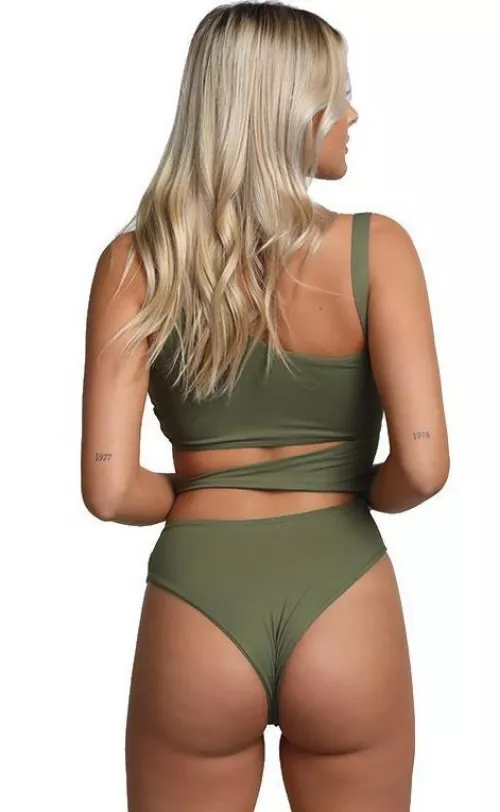 Laura Schadeck by Sexhmm31