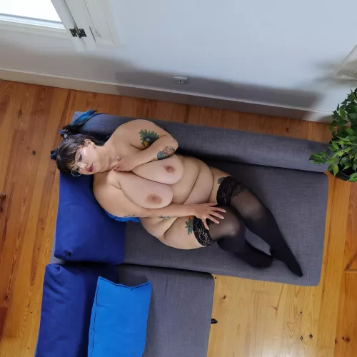 Lay on top of me by bbwaltswitch