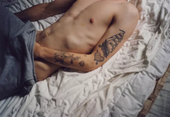 Laying in bed (X-Post /r/meninbed) by menareamazing