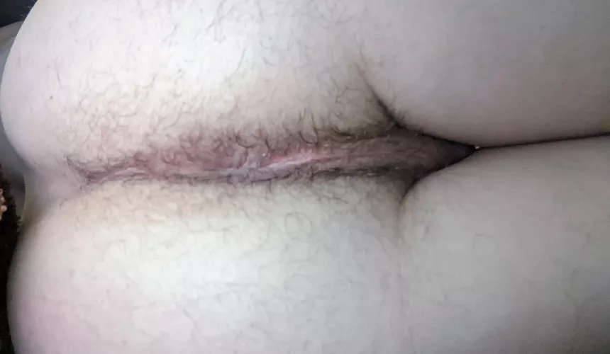 Lazy day. Come snuggle up behind me by me_him_