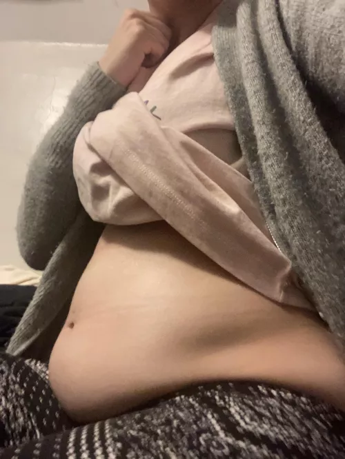 Lazy day of being extra stuffed 😌 by Equivalent_Honey7637