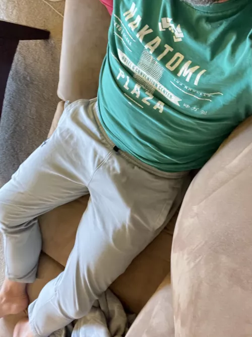 Lazy morning relaxing in my favorite gray sweatpants by YogurtSlinger11